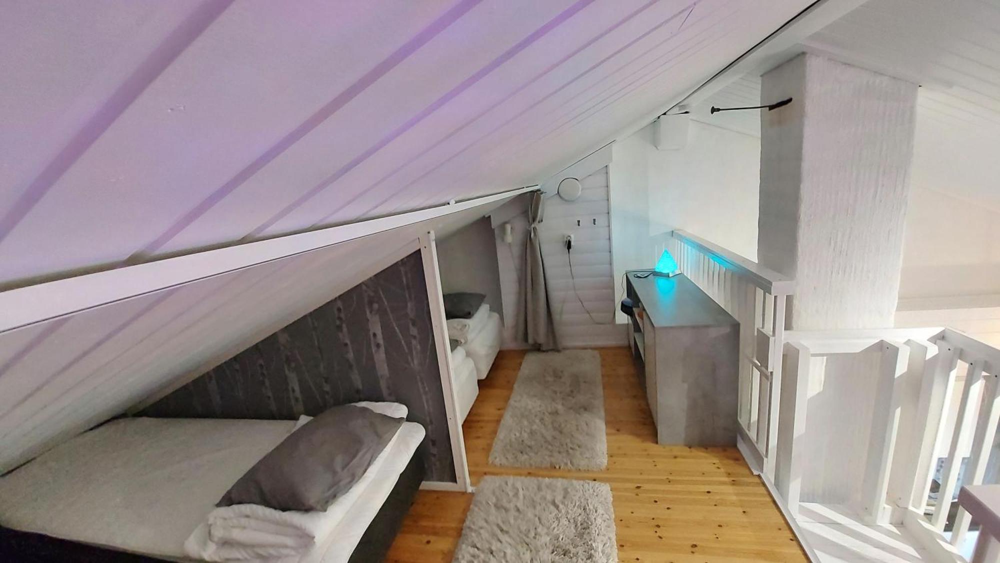 Villa Soepoe Moekki Himoksella Palveluiden Vieressae Jämsä Exterior foto